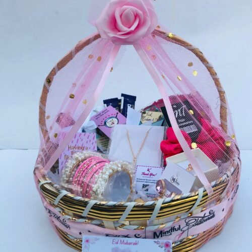 Eidi basket for her